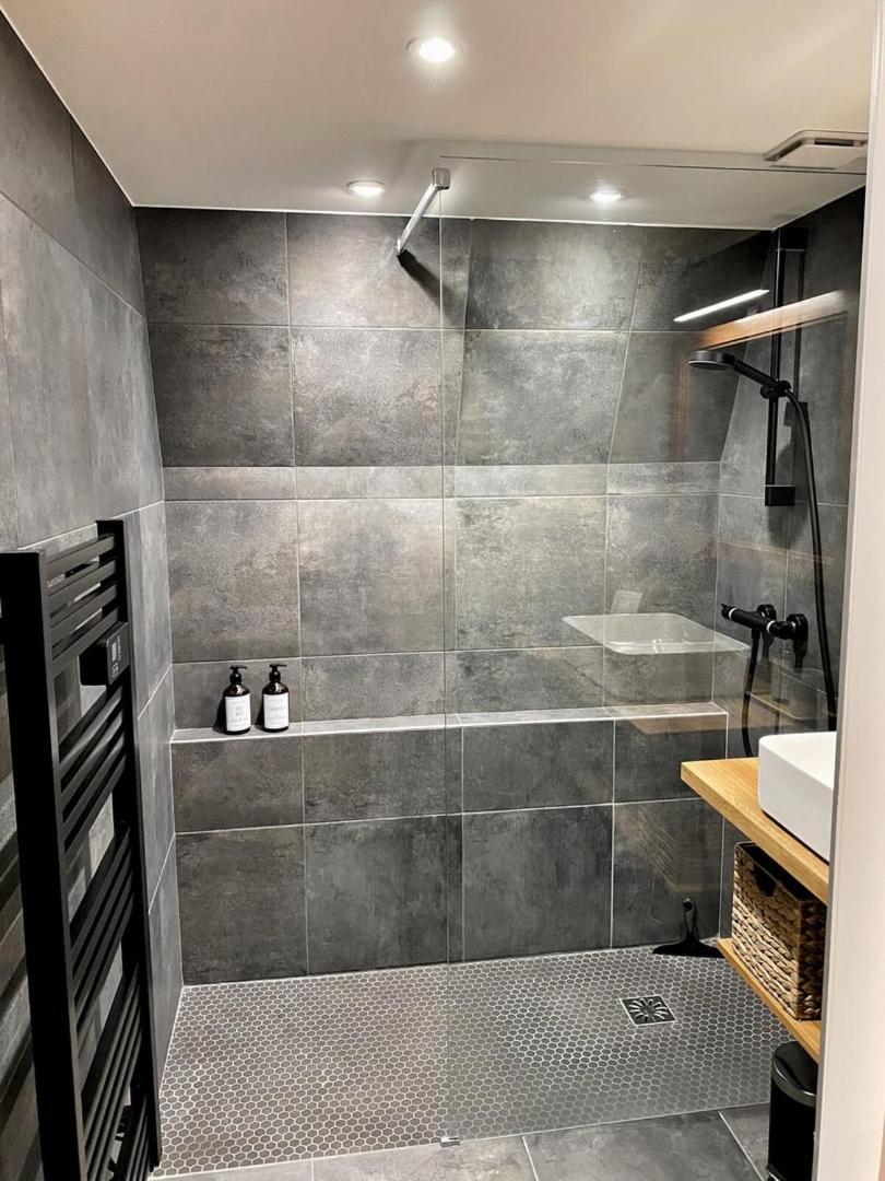 Le Repere Des Sommeliers - Sejour A Auxerre Apartment ภายนอก รูปภาพ