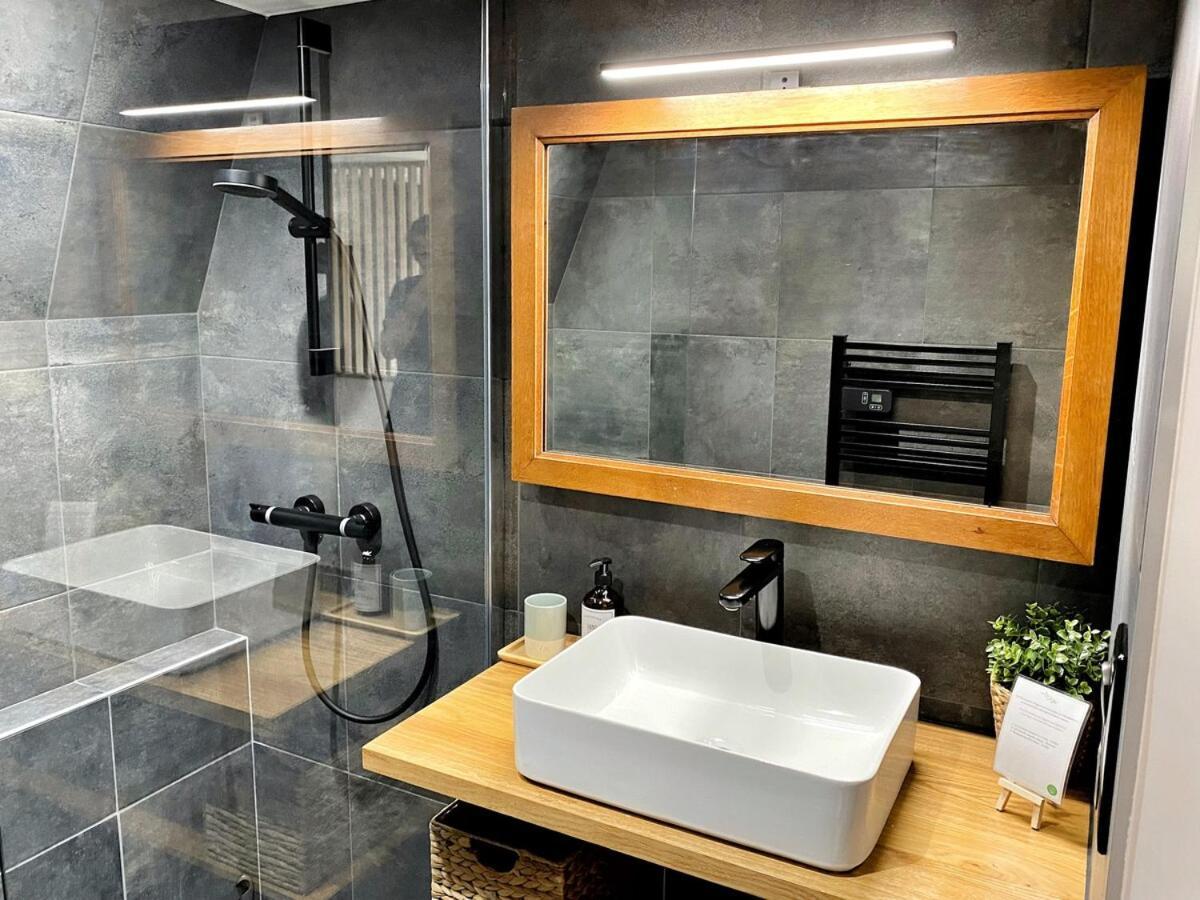 Le Repere Des Sommeliers - Sejour A Auxerre Apartment ภายนอก รูปภาพ